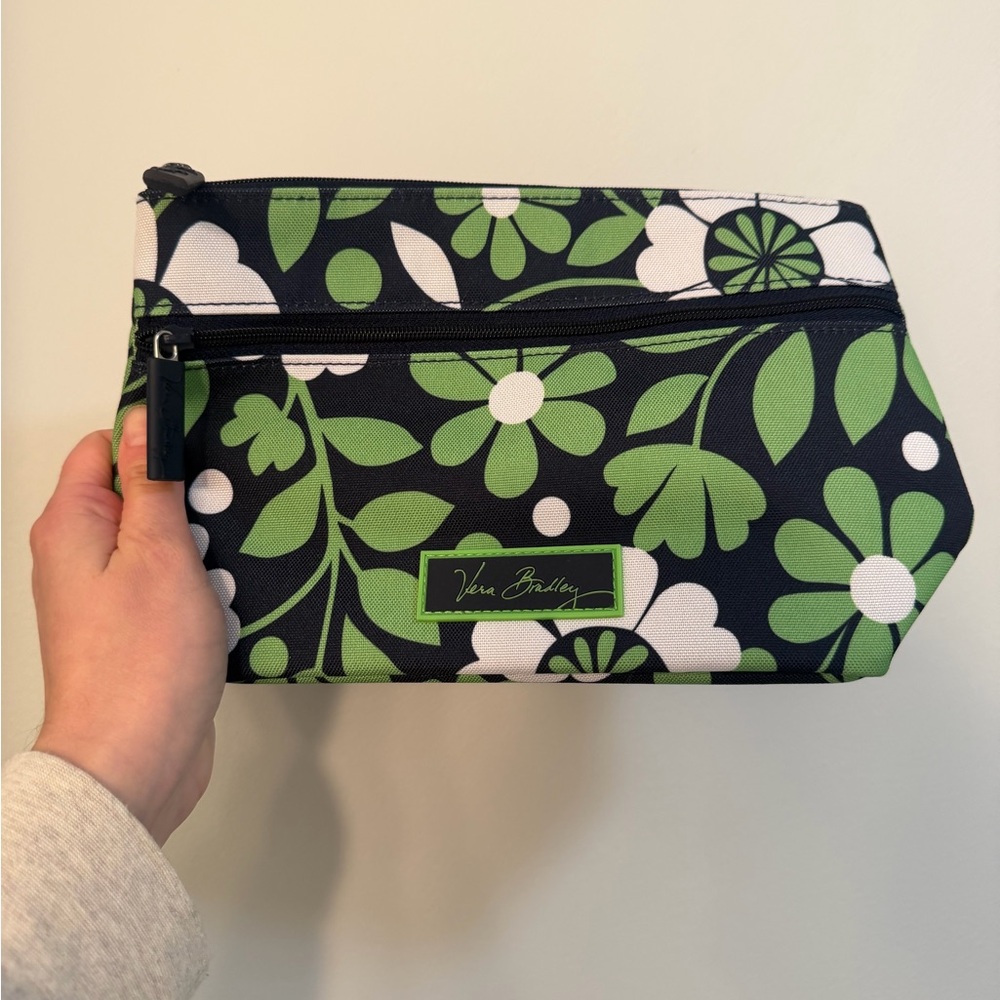 Vera Bradley Green Floral Women's cosmetic bag